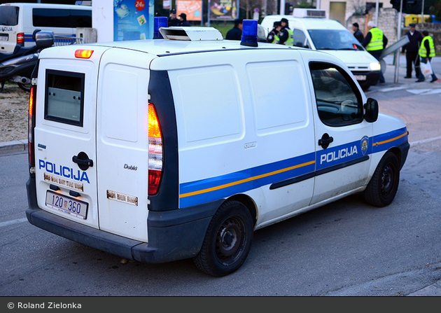 Mravince - Policija - Interventna jedinica - DHuFüKW