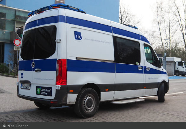 Universitätsklinikum Hamburg-Eppendorf - KTW (HH-H 7090E)