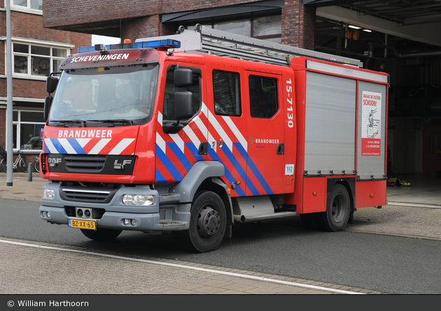 den Haag - Brandweer - HLF - 15-7130 (a.D.)