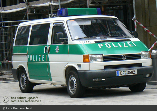 EF-3582 - VW T4 - HGruKw (alt)