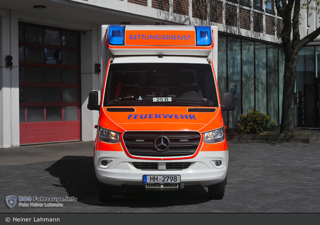 Florian Hamburg RTW (HH-2798)