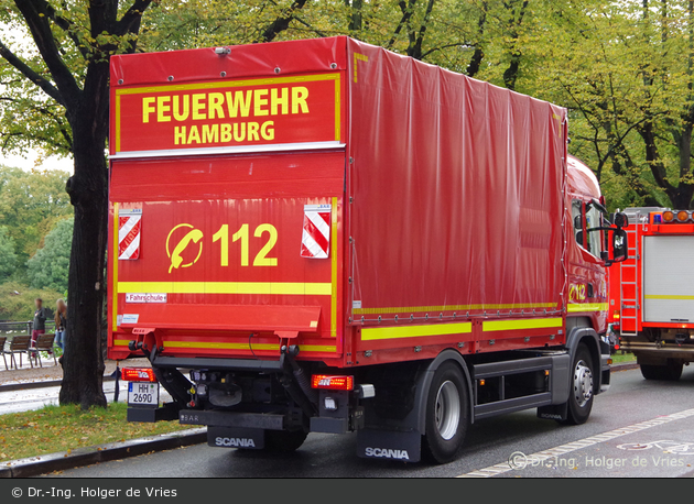 Florian Hamburg 05 Fahrschulwagen (HH-2690)