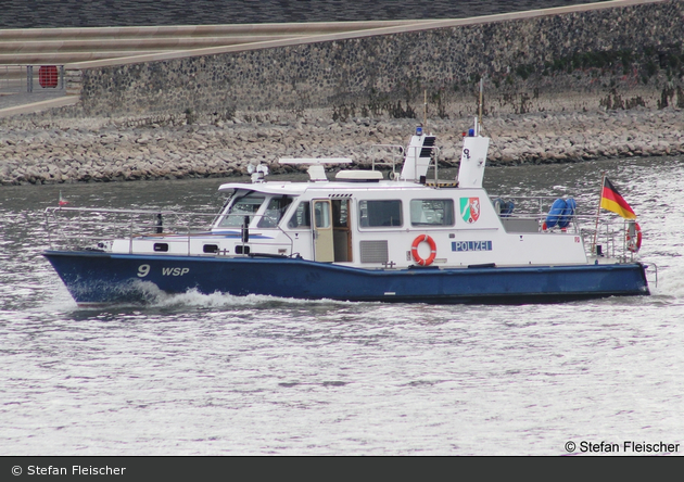 WSP 09 - Streifenboot