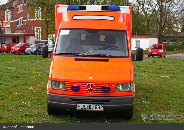 Rotkreuz Stendal 90/86-06