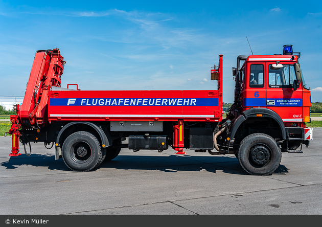 Florian Flughafen Friedrichshafen 01/74-01