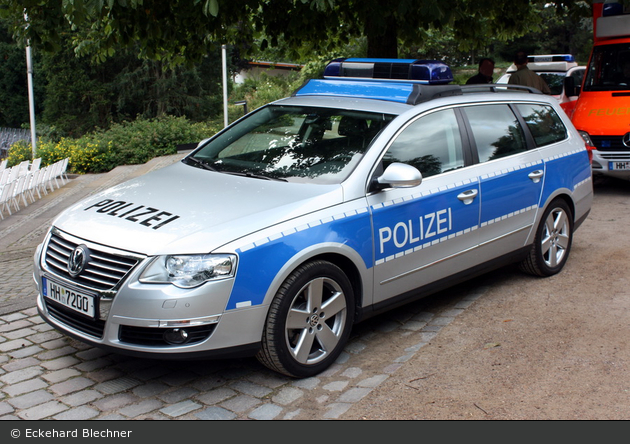 Polizei - VW Passat Variant - FuStW