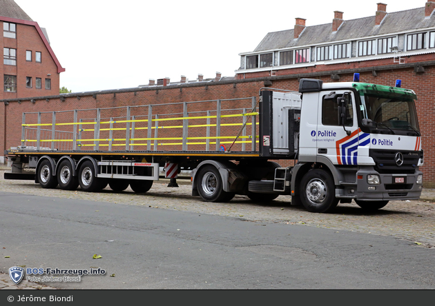 Etterbeek - Police Fédérale - Direction de Sécurité Publique - LKW