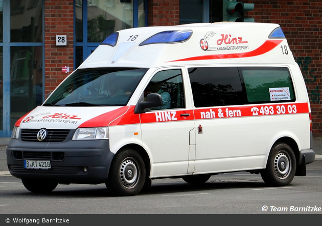 Krankentransport Hinz - KTW 18 (B-KT 4218)