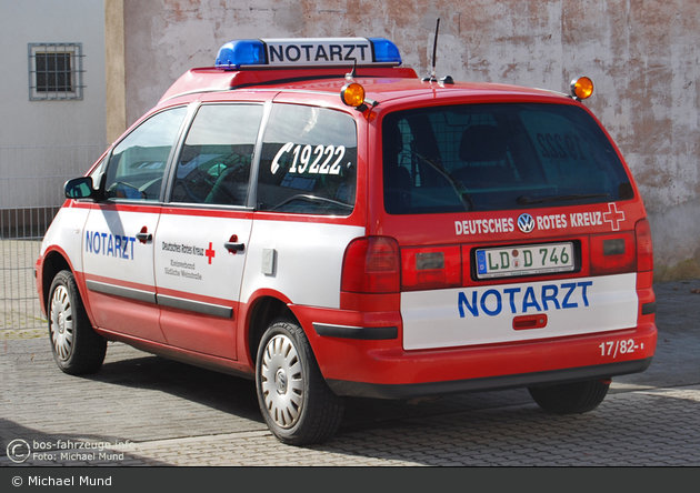 Rotkreuz Landau 17/82-01 (a.D.)