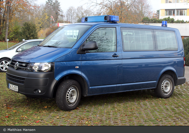 BWL5-1051 - VW T5 - GefKW Justiz