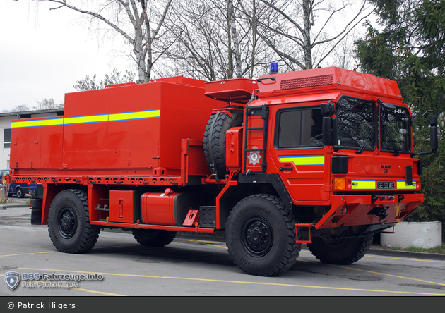 GB - Sennelager - Defence Fire & Rescue Service - TLF 5000 (09/25-01) (a.D.)