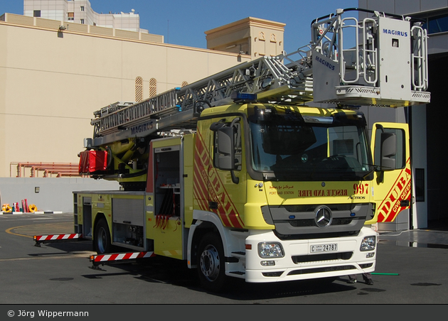 Dubai Civil Defence - DL(A)K 37