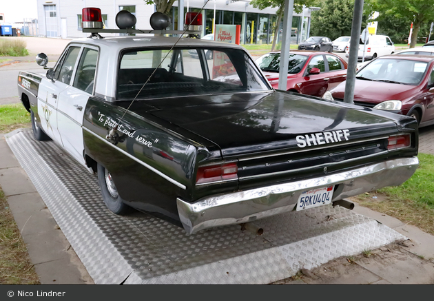 Polizei - Plymouth Fury - FuStW