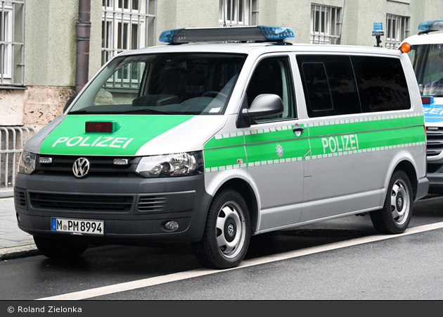 M-PM 8994 - VW T5 GP - FuStW