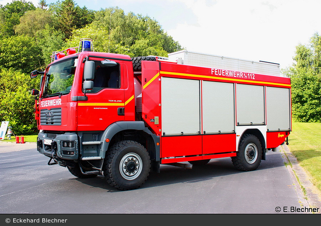 Kiel-Holtenau - Feuerwehr - Fw-Geräterüstfahrzeug 1.Los (Florian Kiel 80/52-01)