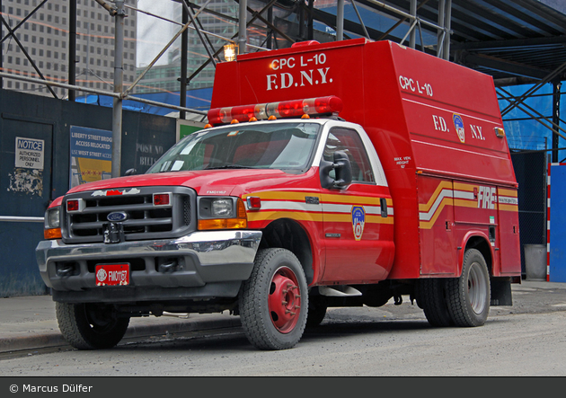 FDNY - Manhattan - CPC / Ladder 010