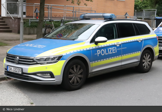 SH-33239 - VW Passat Variant - FuStW