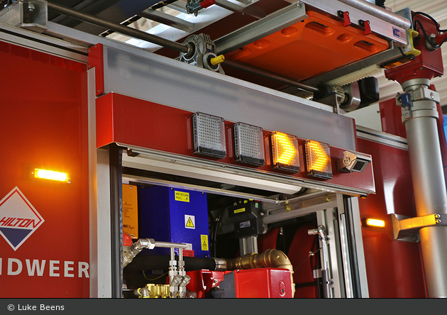 Doetinchem - Brandweer - HLF - 06-8633 (a.D.)