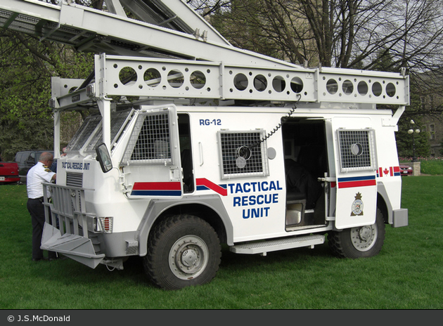 Ontario Police - Tactical Rescue Vehicle