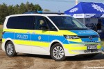 BP18-377 - VW Multivan T7 - FuStW