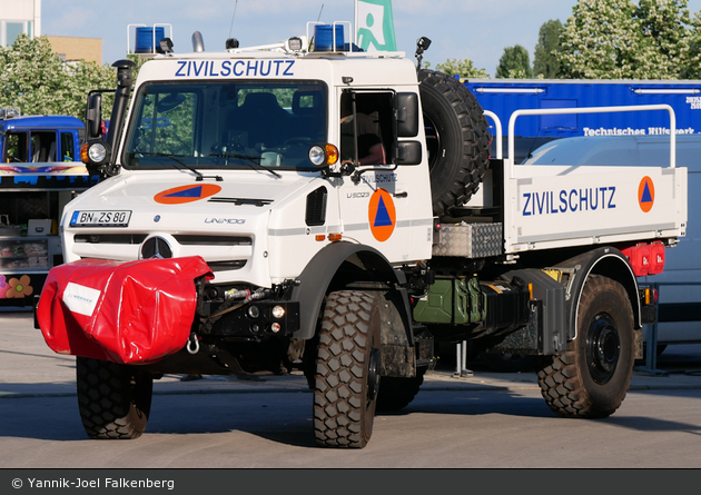 Mercedes-Benz Unimog U 5023 - Eggers - Multifunktionales Zivilschutzfahrzeug (Prototyp)