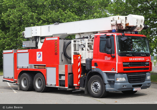 Antwerpen - Bedrijfsbrandweer Total Raffinaderij Antwerpen - TMF