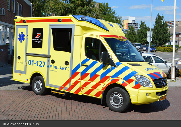 Groningen - AmbulanceZorg Groningen - RTW - 01-127 (a.D.)