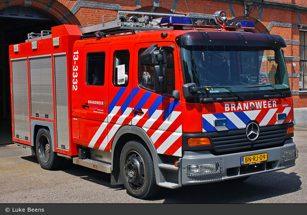 Amsterdam - Brandweer - HLF - 13-3332 (a.D.)