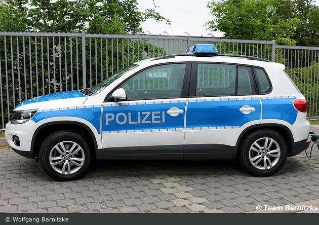 BBL4-3378 - VW Tiguan - FuStW