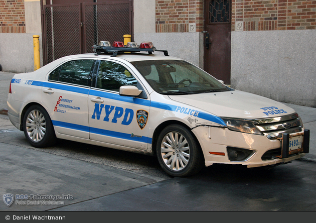 NYPD - Manhattan - 01st Precinct - FuStW 5492