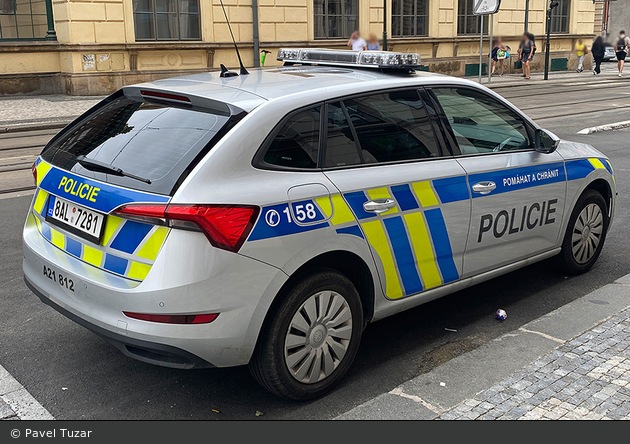 Praha - Policie - 8AL 7281 - FuStW