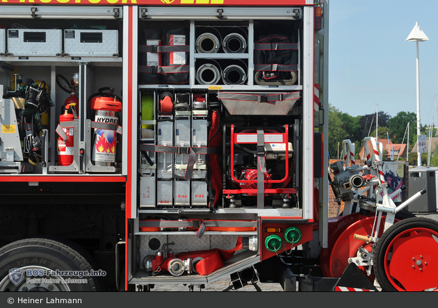 Florian Rostock 06/44-01