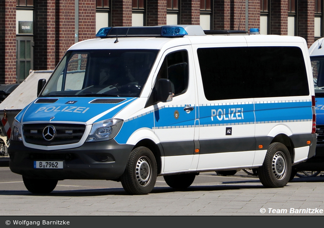 B-7962 - MB Sprinter - GruKW