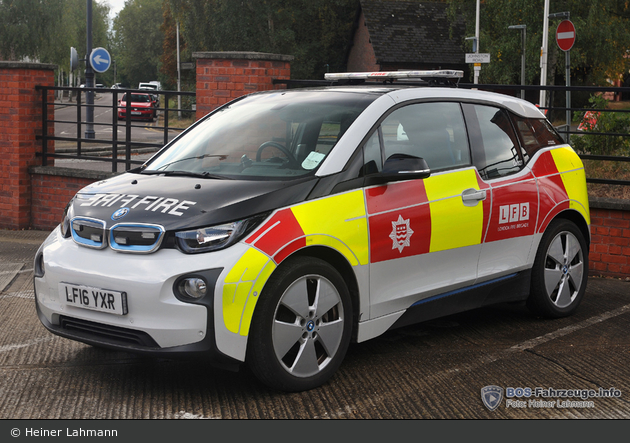 London - Fire Brigade - Car - CH 827