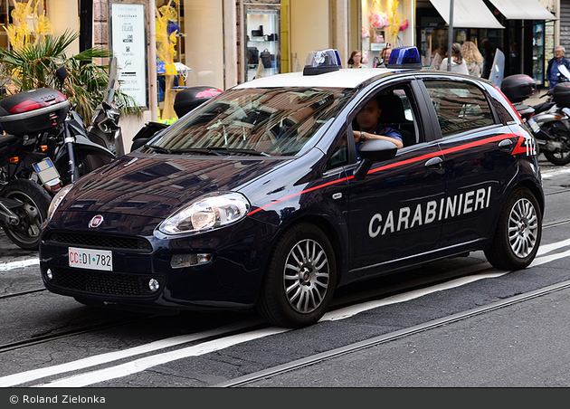 Roma - Arma dei Carabinieri - FuStW