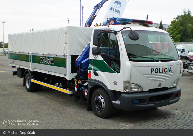 ohne Ort - Polícia - Kontrollstellen-LKW