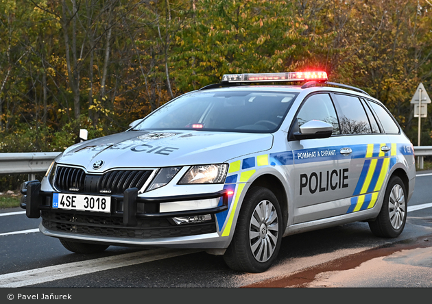 Kladno - Policie - FuStW - 4SE 3018