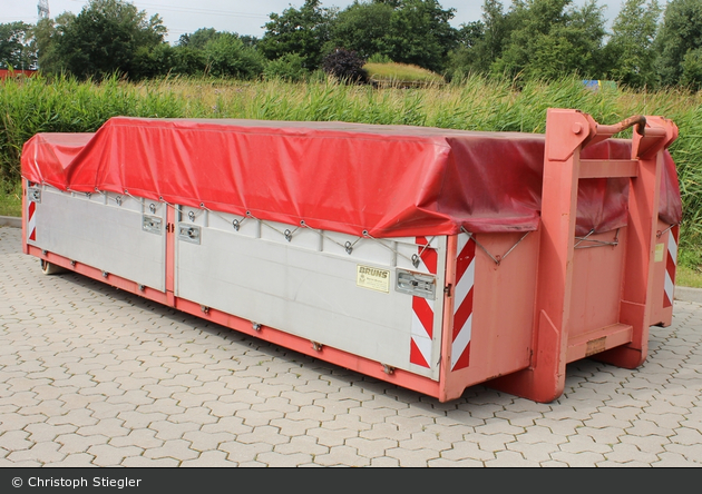 Florian Wilhelmshaven 20/AB-Schaum