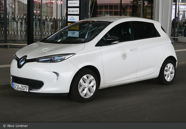 BD16-2077 - Renault Zoe - PKW