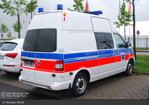 Mulhouse - Ambulance 68 - KTW - VSL