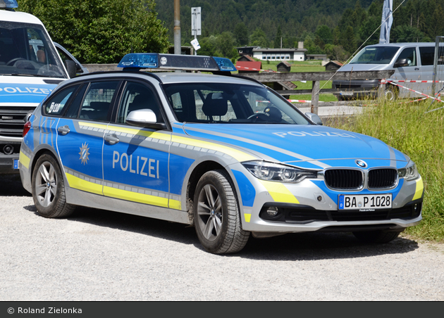 BA-P 1028 - BMW 3er Touring - FuStW