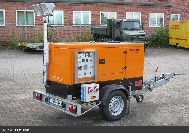 Einsatzfahrzeug: Heros Kiel 56/Anhänger-Notstrom - BOS-Fahrzeuge -  Einsatzfahrzeuge und Wachen weltweit