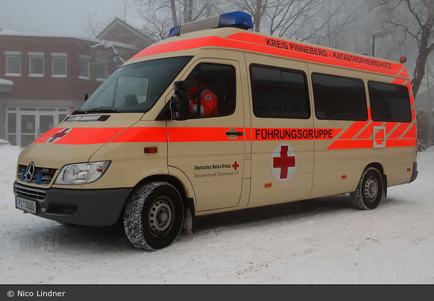 Rotkreuz Pinneberg 30/11-01