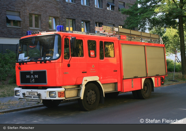 Florian Berlin LHF 16-CMA B-2244 (a.D.)