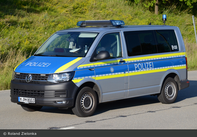 M-PM 8003 - VW T6 - FuStW