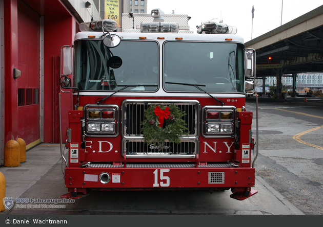 FDNY - Manhattan - Ladder 015 - TM