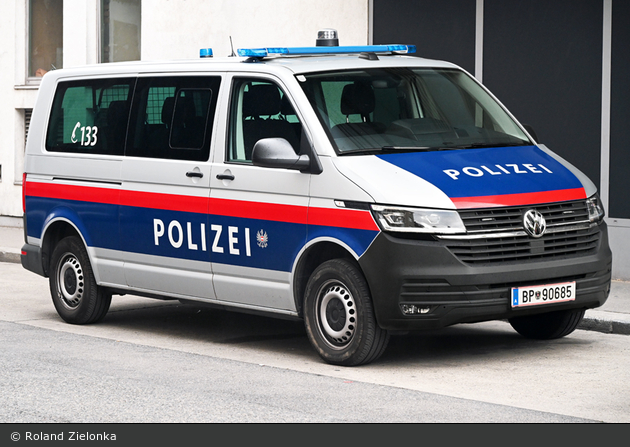 BP-90685 - Volkswagen Transporter T6.1 4motion - HGruKw