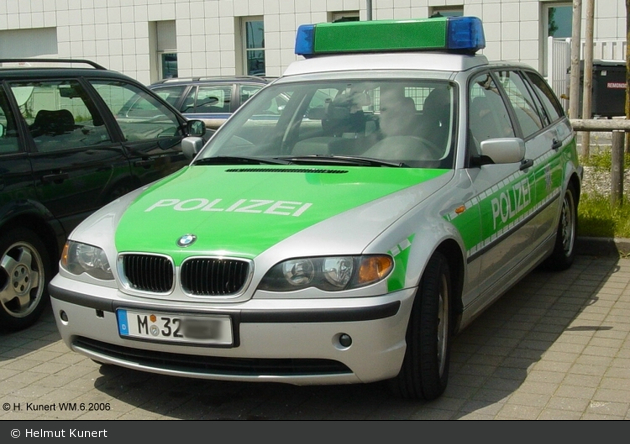 M-32563 - BMW 320d Touring - FuStW - München