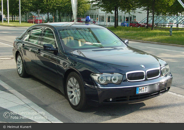 M-T? ???? - BMW 7er - Personenschutzfahrzeug - München