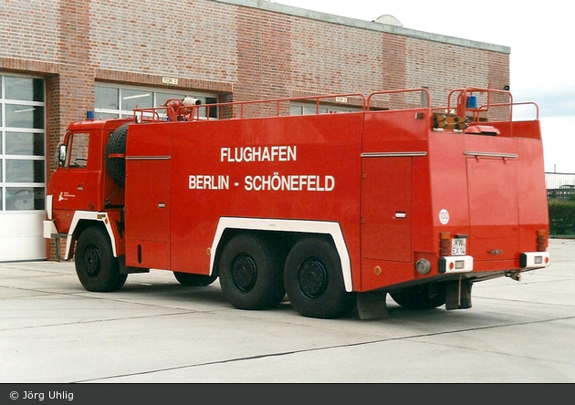 Florian Flughafen Schönefeld TLF 32 (a.D.)